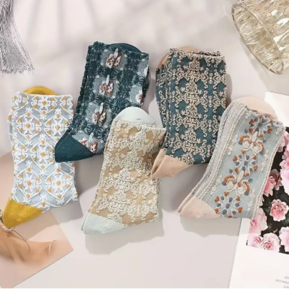 Floral Tube Socks Variety 5 Pack - Picture 4 of 8